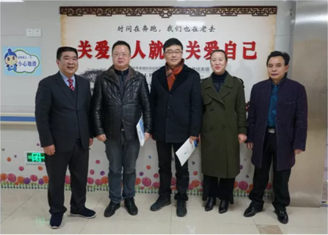 KS��ʱ��(�й���)�ٷ���վ